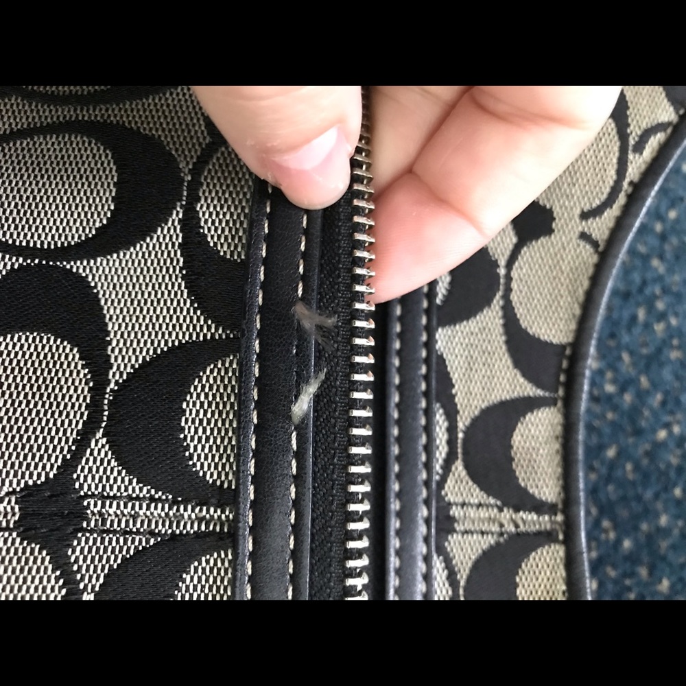 Authentic Coach Purse - Picture 3 of 5